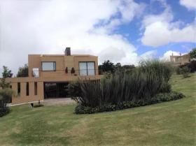 Villa La Calera - Sopó Vendita Colombia | Kolumbien Immmobilie Hauskauf Villa - Gartenansicht