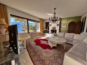 Villa Malcesine Vendita Italia | Italien Gardasee Immobilie zu verkaufen Wohnbereich