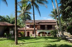 Viehwirtschaft Cachoeiras de Macacu zu kaufen Brasilien | Wohnhaus in Brasilien