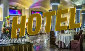 Hotel - Costa Blanca zu verkaufen - Hotel in vendita a Comunità di Madrid-Palazzo, Spagna