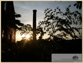 Der Himmel leuchtet hinter dem Schornstein - Σοφίτα/Ατελιέ προς πώληση στο Βερολίνο-Stadtrandsiedlung Malchow, Γερμανία