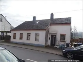 μονοκατοικία Κατασχέσεις στο Merchweiler-Neunkirchen, Γερμανία