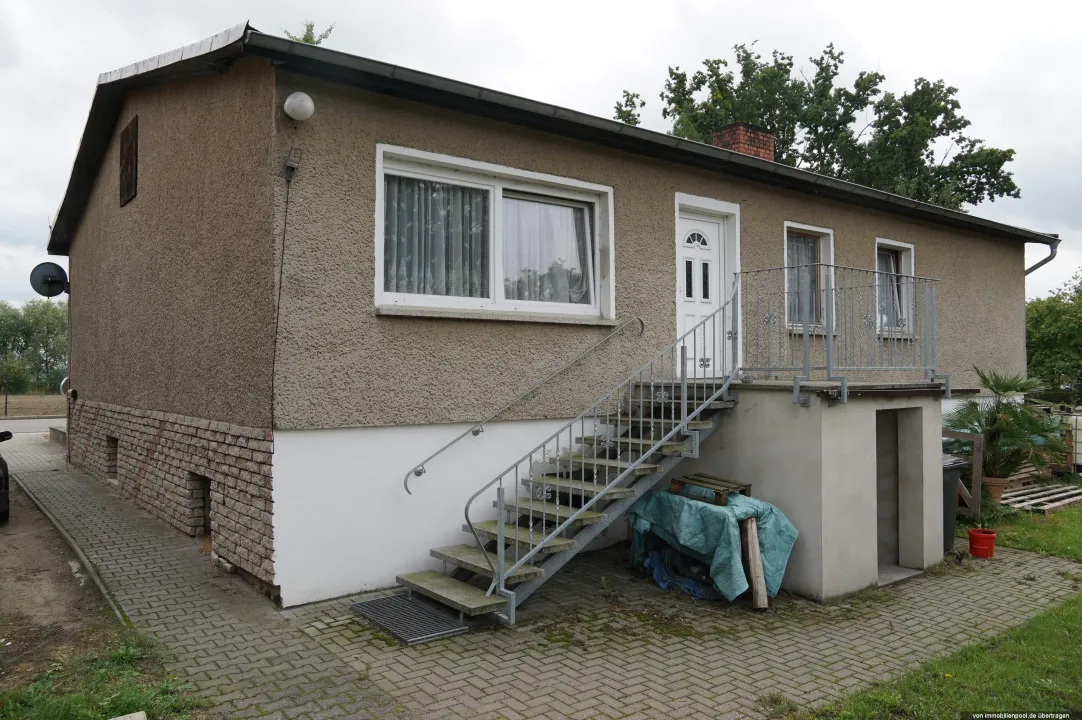 2022-0312_Rueckansicht