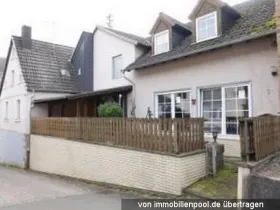 1 - casa isolada Foreclosures em Gehrweiler-Donnersbergkreis, Alemanha