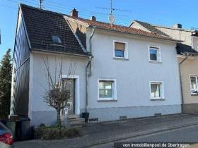 Detached house Foreclosures in Eppelborn-Kreis Neunkirchen, Germany
