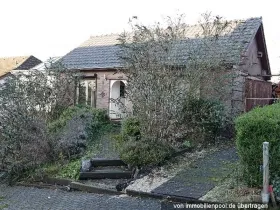 1 - Vrijstaand huis Foreclosures in Utscheid, Germany