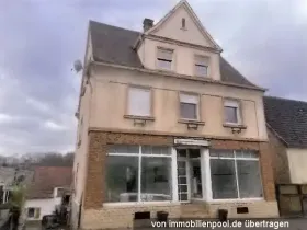 1 - Living & Firm, business-house Foreclosures in Contwig, Germany