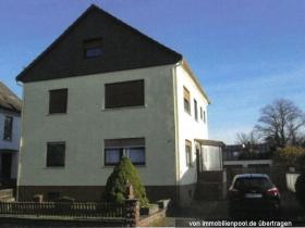1 - Zweifamilienhaus Zwangsversteigerungen in Graben-Neudorf-Karlsruhe, Deutschland