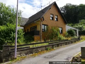 1 - casa isolada Foreclosures em Oberstadtfeld-Landkreis Vulkaneifel, Alemanha