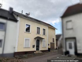 Sorház Losheim am See Aukció / Kizárás Németország | 2