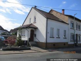 一戸建て 抵当流れ で エンスドルフ-ザールルイ, ドイツ