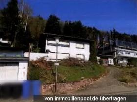 1 - 公寓住宅 取消抵押品赎回权 于 瓦尔德菲施巴赫-布尔加尔本, 德国