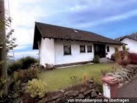 1 - 公寓住宅 取消抵押品赎回权 于 比岑-阿尔滕基兴, 德国