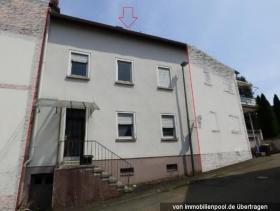 公寓住宅 司法拍卖 于 皮尔马森斯, 德国