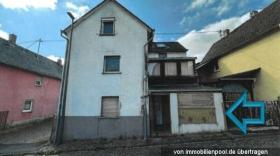 Multi family Foreclosure Auction in Flacht-Rhein-Lahn-Kreis, Germany