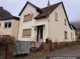 Többcsaládos Végrehajtási árverés a  oldalon. Kirn-Bad Kreuznach, Németország