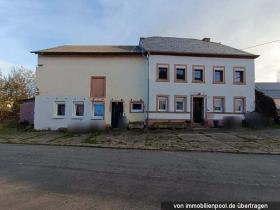 Mehrfamilienhaus Zwangsversteigerung in Idesheim, Deutschland Mehrfamilienhaus Zwangsversteigerung in Idesheim, Deutschland