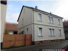 Zweifamilienhaus Zwangsversteigerung in Hockenheim-Rhein-Neckar-Kreis, Deutschland Zweifamilienhaus Zwangsversteigerung in Hockenheim-Rhein-Neckar-Kreis, Deutschland