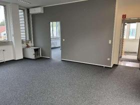 Office / Practice Essen Kiadó Németország